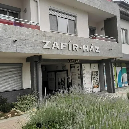Apartment Szabo