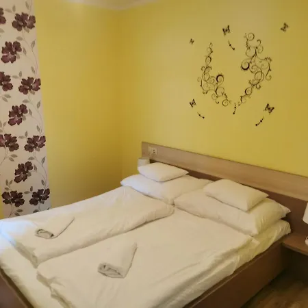 Szabo Apartment