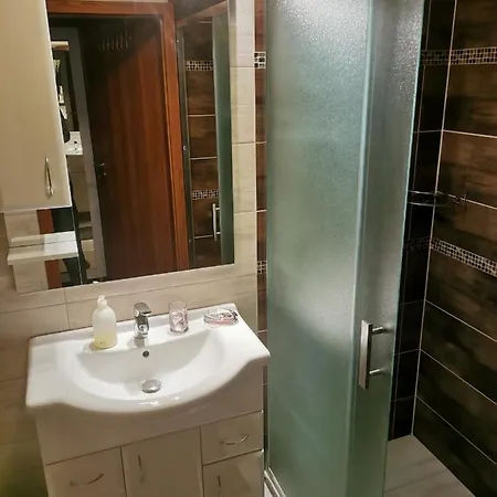Szabo Apartment