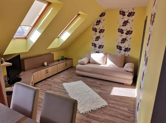 Szabó Apartamento *